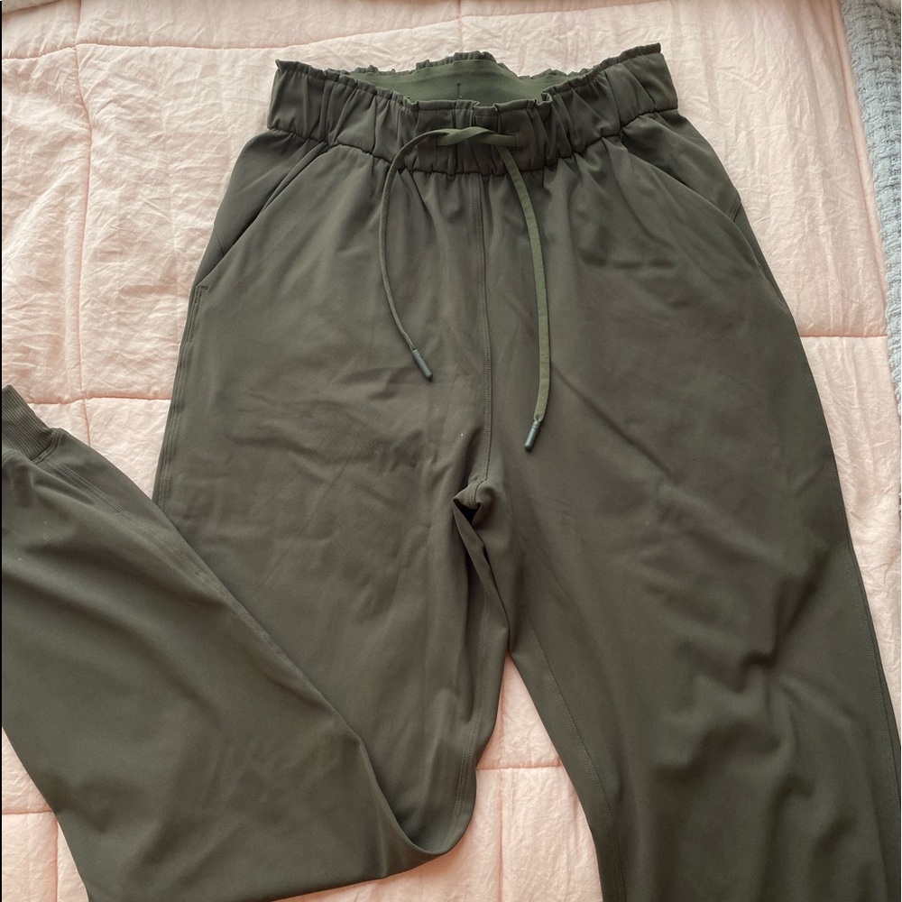 Lululemon Stretch High-Rise Jogger *Full length